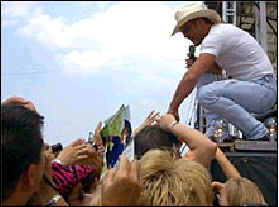 Tim McGraw meets the fans from the Stage